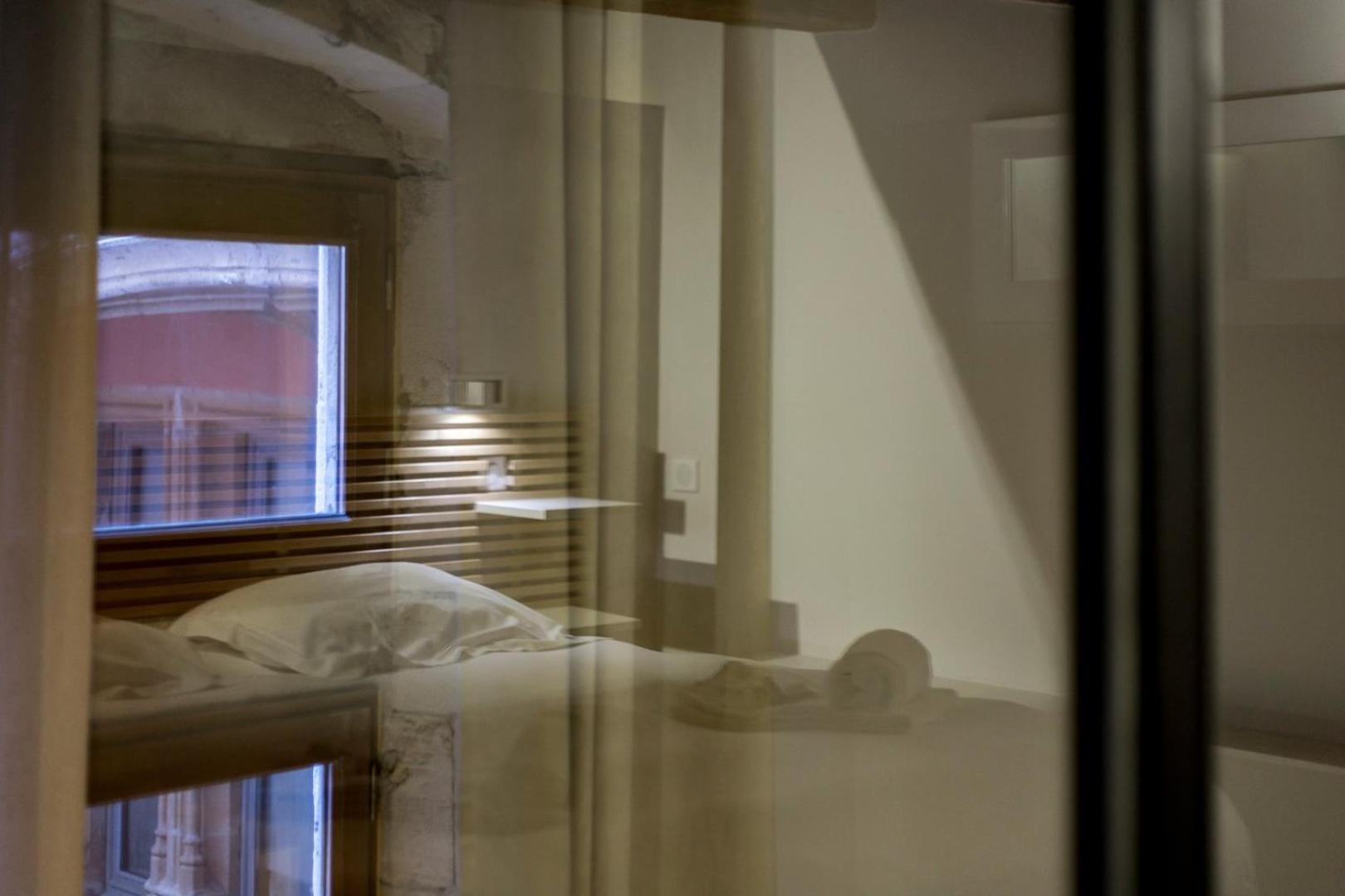 Le Duplex Du Change - Lyon Ail Экстерьер фото